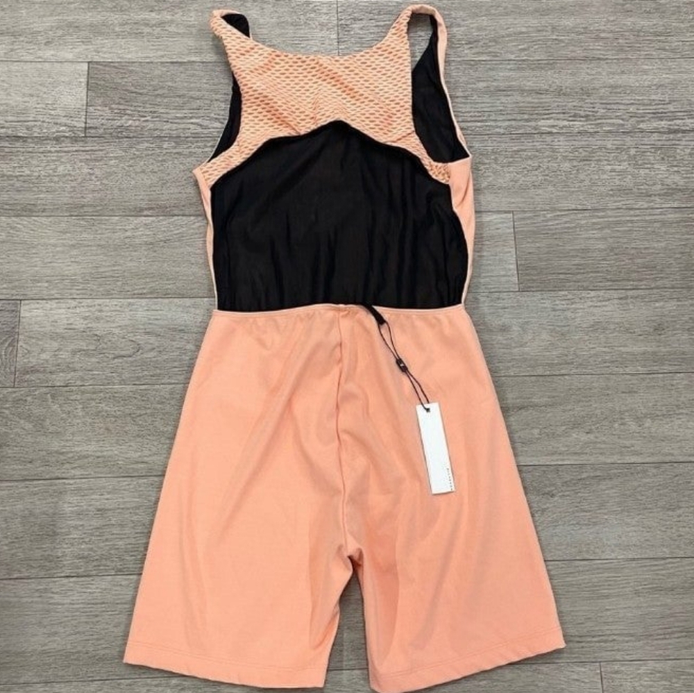 Koral Activewear - Picture 6 of 6